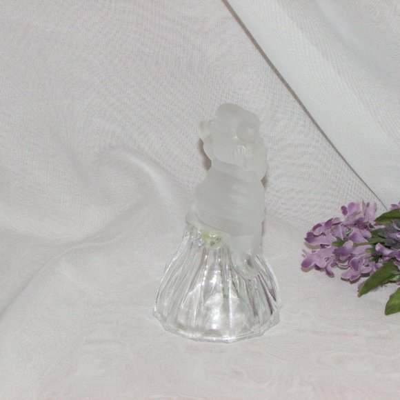 Santa Claus Dinner Bell Frosted Clear Glass Christmas Vintage Holiday Decor - Picture 3 of 7